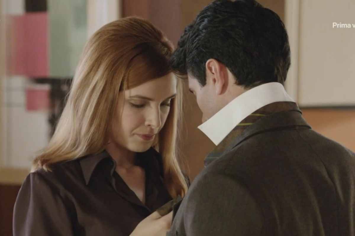 Quando il privato crolla, la trama accelera. La crisi personale di Odile si intreccia con il fallimento del suo matrimonio,