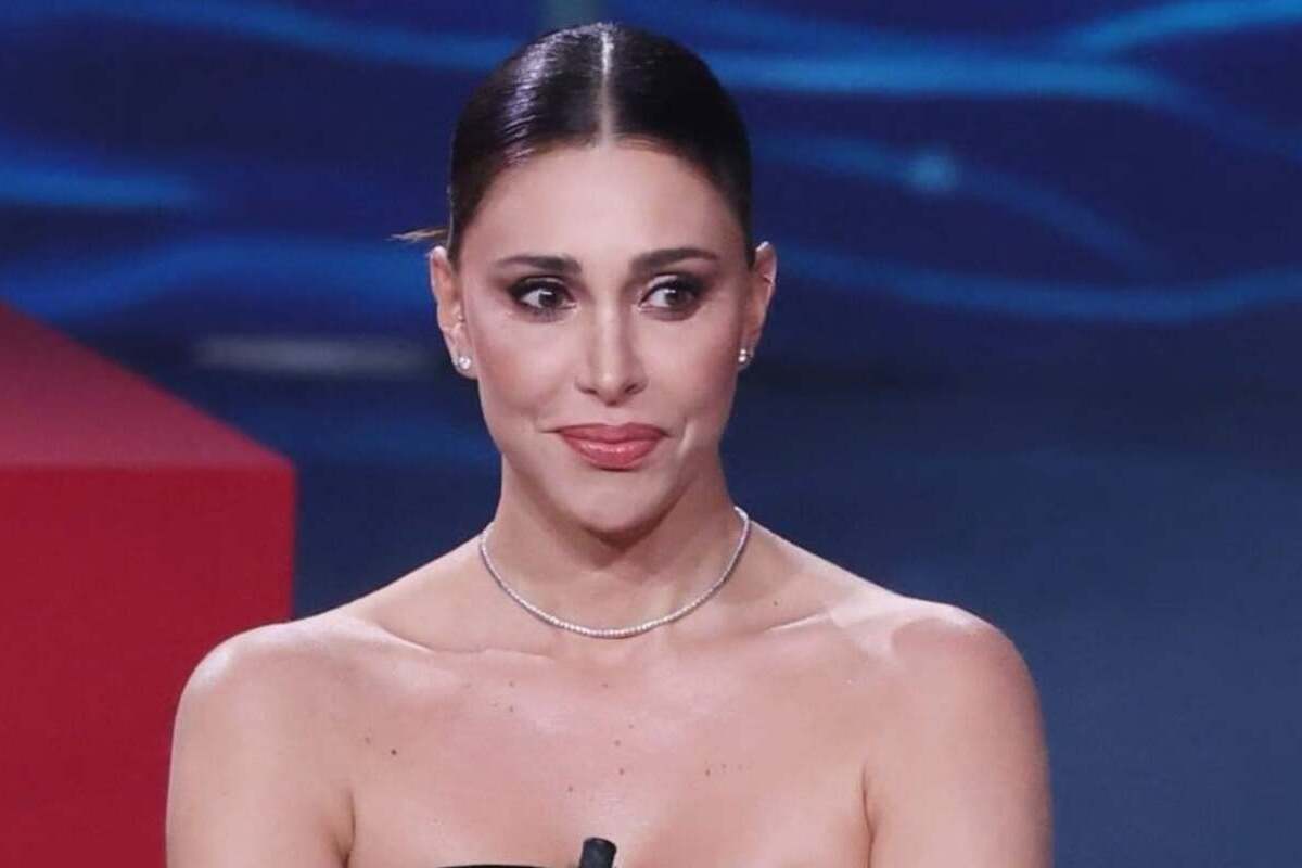 Belen Rodriguez, showgirl argentina in pole position per la conduzione della nuova edizione dell'Isola dei Famosi su Canale 5, che cambierà format eliminando la diretta